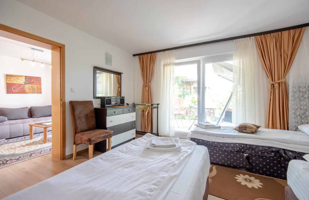 Apartman Mira SJJ Buitenkant foto