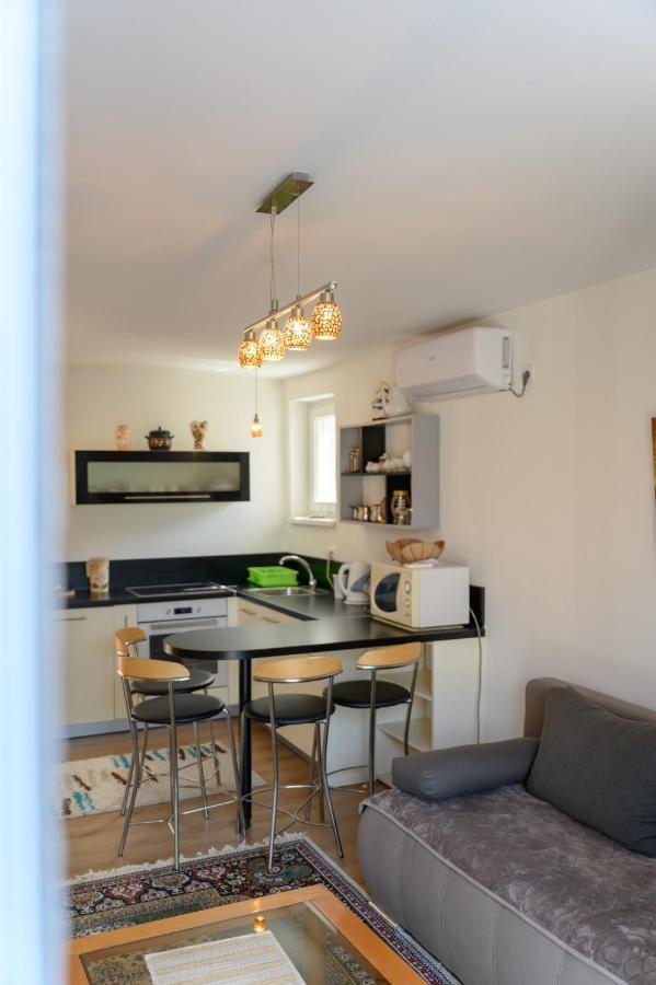Apartman Mira SJJ Buitenkant foto