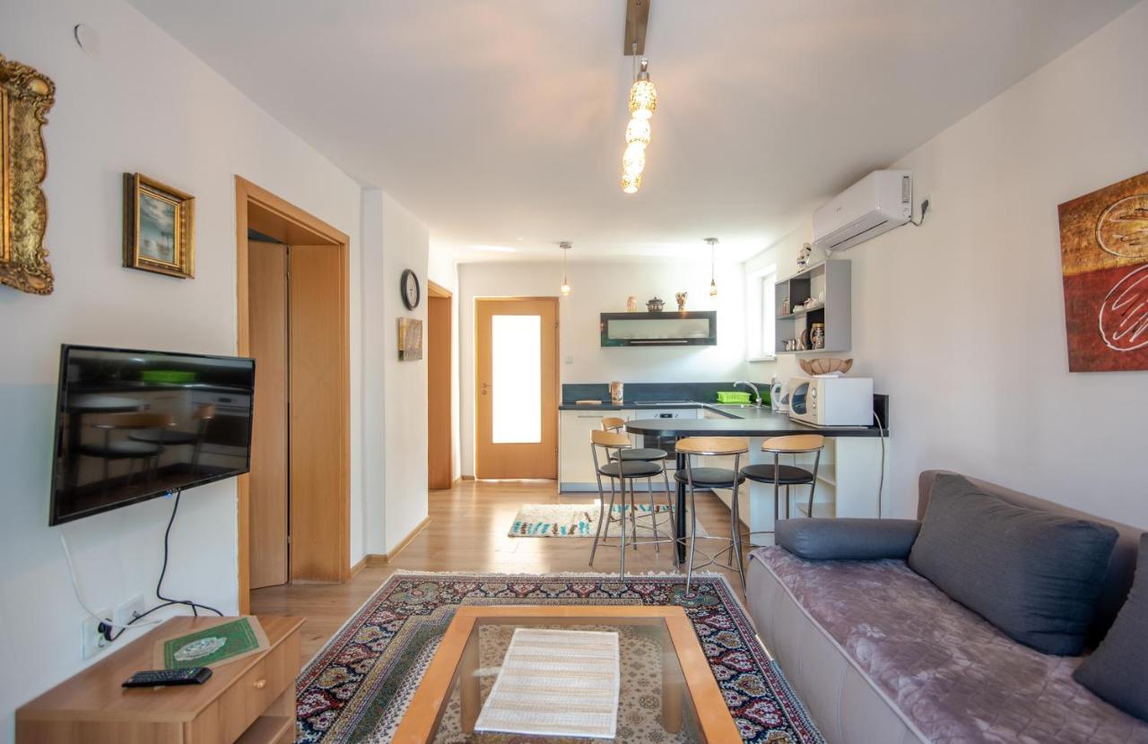 Apartman Mira SJJ Buitenkant foto